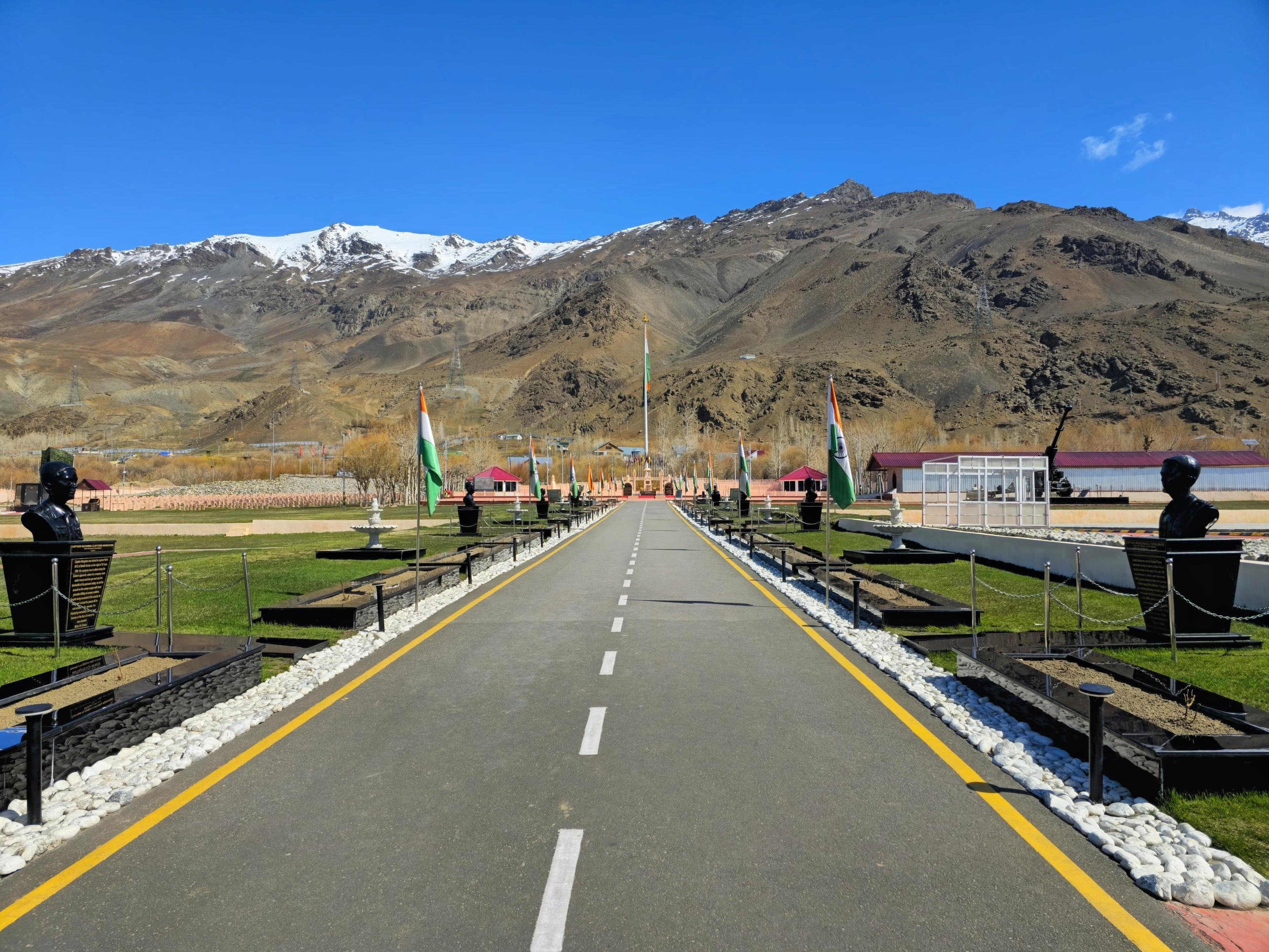 Ladakh Kargil War Memorial Holiday Package