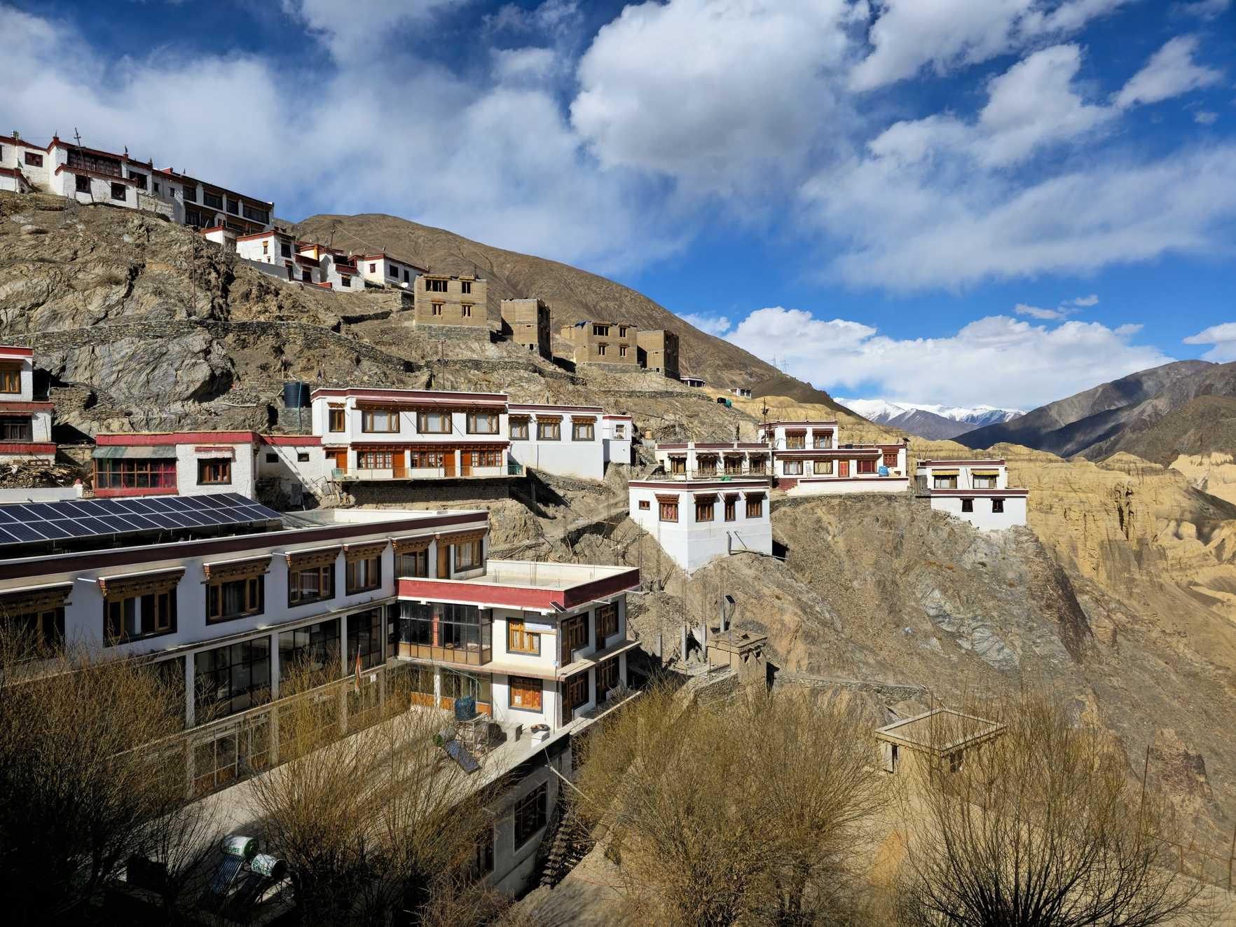 Experience Ladakh Group Tour Package