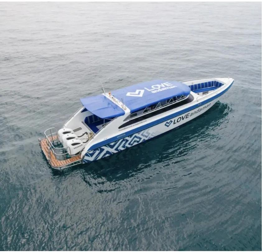 Krabi Hong Island Tour by Long Tail Boat & Speed Boat from Krabi