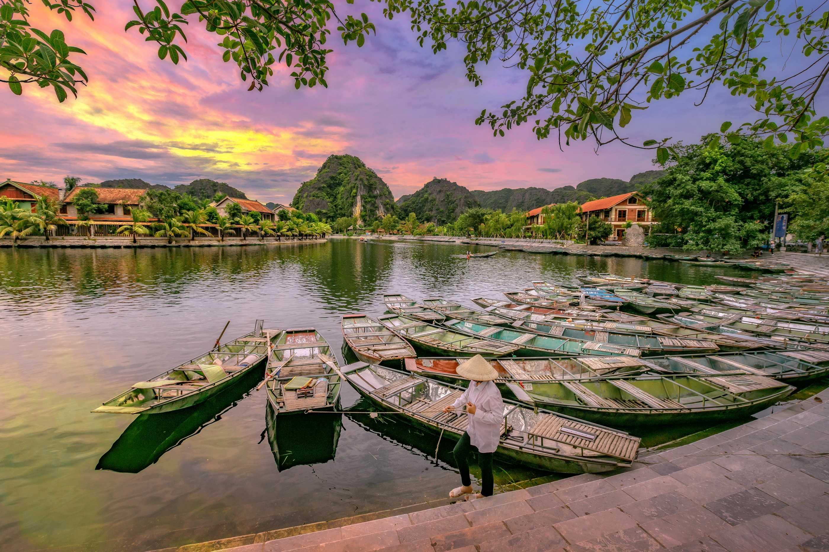 5 Days Affordable Vietnam Journey