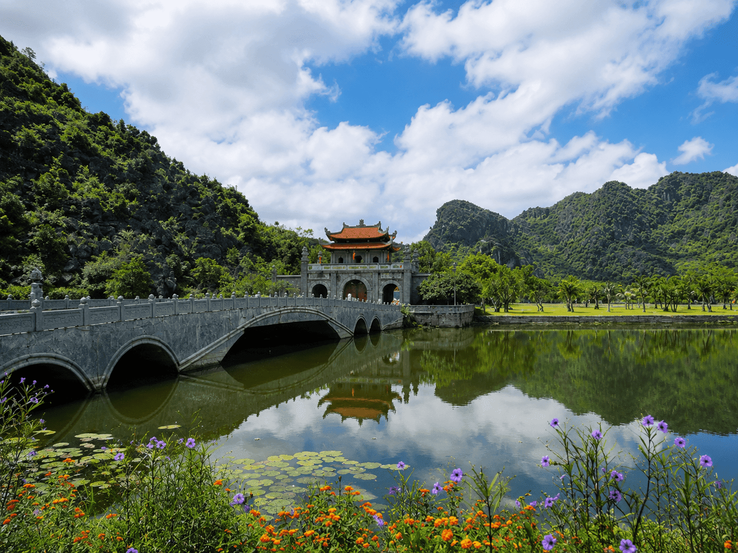 Spectacular Vietnam Tour in 9 Days